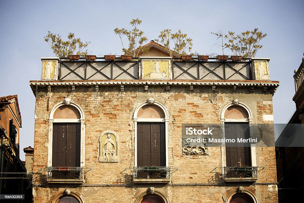 Vieille maison à Venise - Photo de Arc - Élément architectural libre de droits