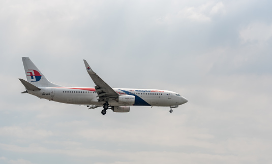 Malaysia Airlines Boeing 737 9M-MLM Landing in Manila International Airport