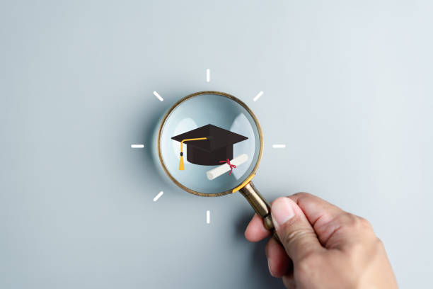 istock Graduation hat inside with lightbulb icon, Education course degree concept, Internet education course degree, study knowledge to creative thinking idea and problem solving solution. 1564518060