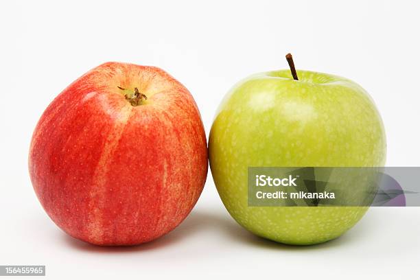 Rote Und Grüne Äpfel Stockfoto und mehr Bilder von Apfel - Apfel, Apfelsorte Granny Smith, Bunt - Farbton