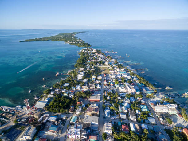 960 Belize City Foto Stok Potret Gambar Bebas Royalti IStock 960-belize-city-foto-stok-potret-gambar-bebas-royalti-istock
