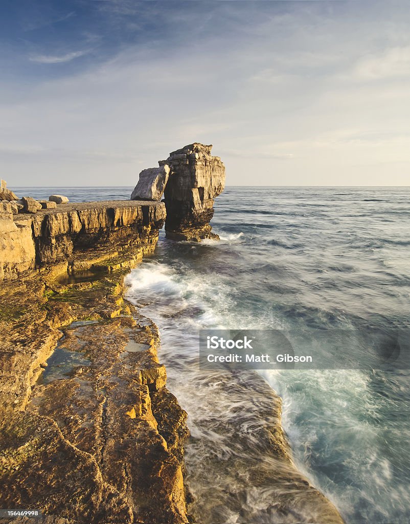 Faszinierenden geologischen Formationen rock Felsen am Meer - Lizenzfrei Abenddämmerung Stock-Foto