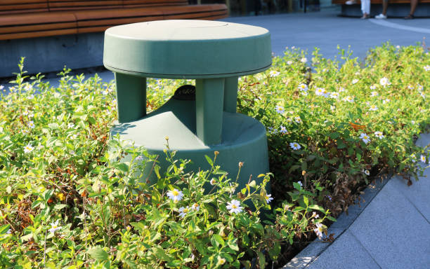 istock Outdoor speakers for landscape. 1564712722