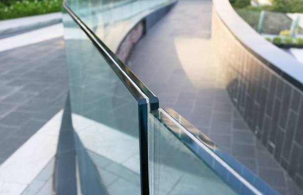 istock Toughened frameless laminated glass railing for exterior installation. 1564715711