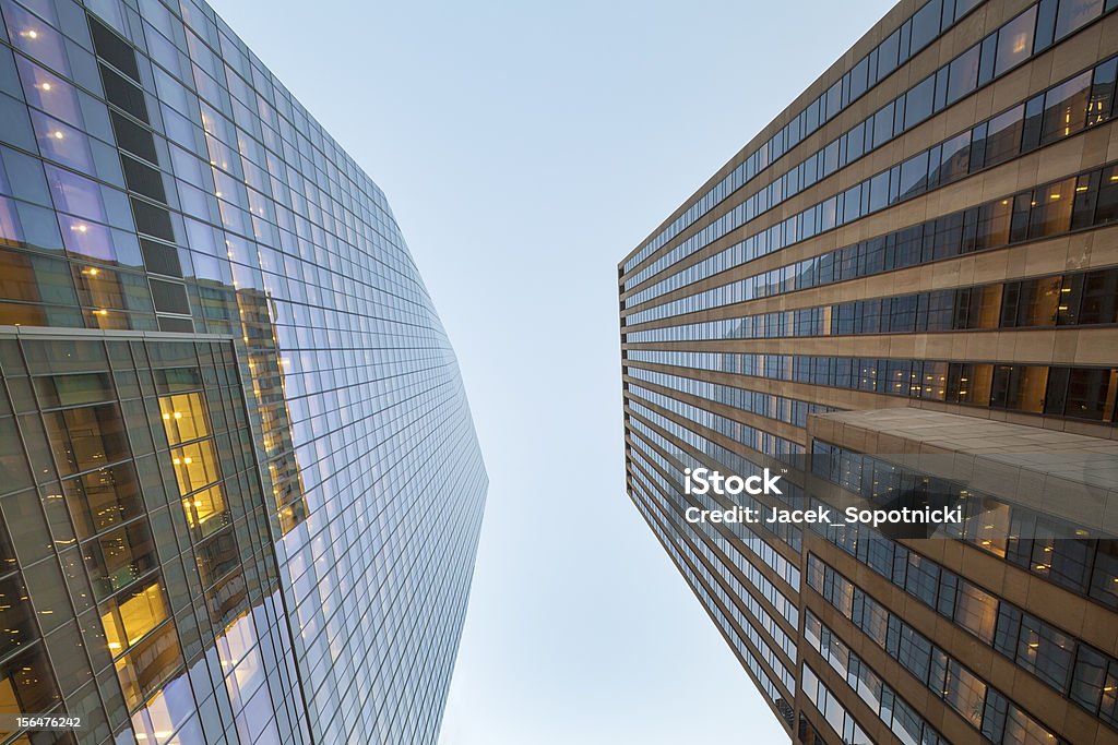 Wieżowce w Nowym Jorku jest - Zbiór zdjęć royalty-free (Architektura)
