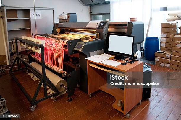 Digitale Textildruck Stockfoto und mehr Bilder von Druckerei - Druckerei, Druckmaschine, Textilien