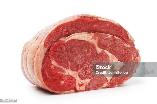 Rindfleisch Stockfoto und mehr Bilder von Rindfleisch - Rindfleisch, Freisteller – Neutraler Hintergrund, Geröstet