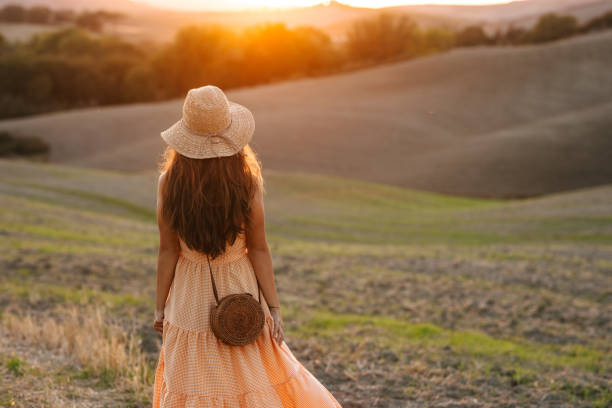 istock Looking at fields in Tuscany at sunset 1564988867