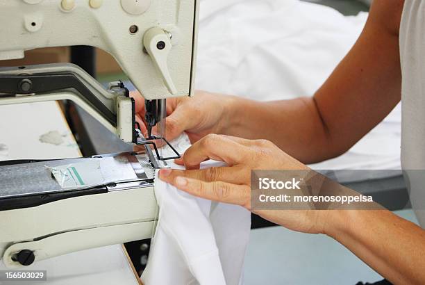 Seamstress Foto de stock y más banco de imágenes de Ropa interior - Ropa interior, Coser, Costura - Puntadas en tejido