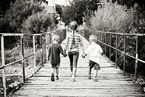 Children on bridge