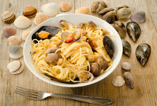 Italian pasta with clams and mussels