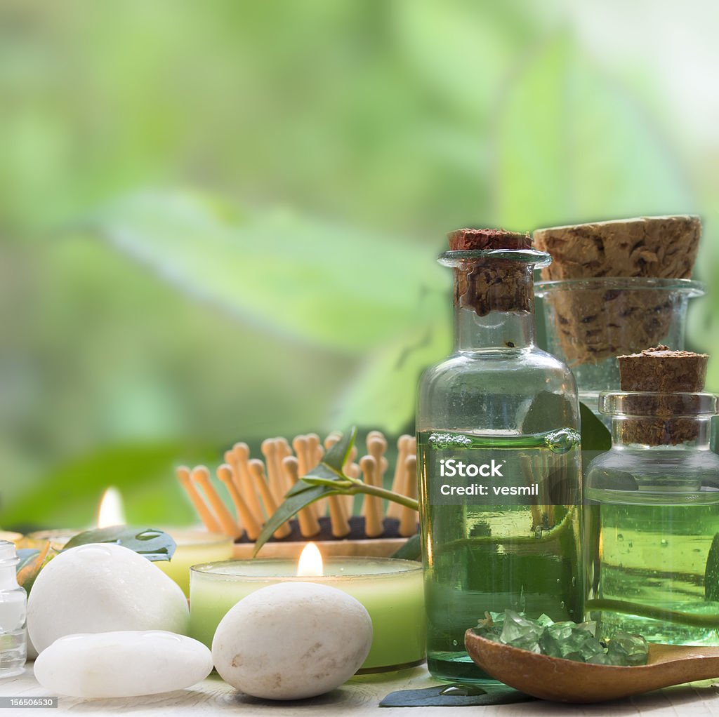 Verde spa - Foto stock royalty-free di Bottiglia