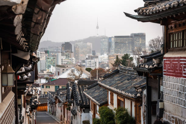 istock Seoul's popular landmarks in springtime 1565070725