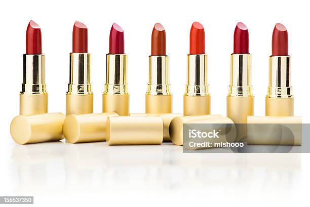 Fila De Red Lipsticks Foto de stock y más banco de imágenes de Belleza - Belleza, Color vibrante, Cosmética