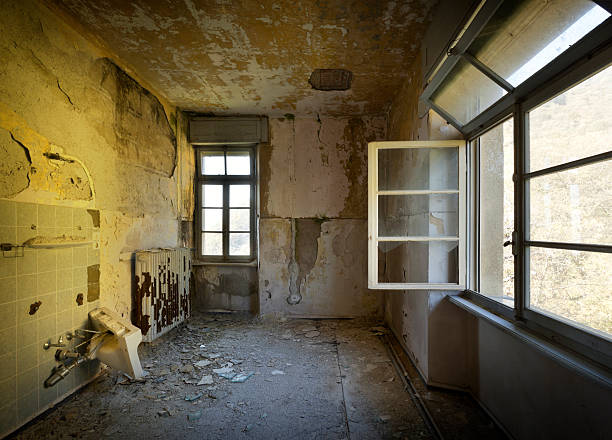 istock interior of a old house 156544000