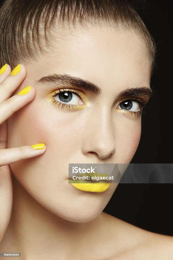 Yellow lipstick - Lizenzfrei Attraktive Frau Stock-Foto