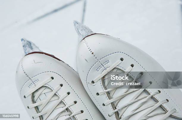 Abbildung Skates Stockfoto und mehr Bilder von Eis - Eis, Fotografie, Horizontal