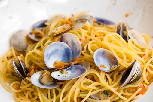spaghetti with seafood sauce and clams