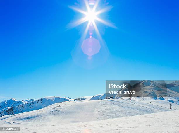 Солнце Над Итальянский Альпы — стоковые фотографии и другие картинки Белый - Белый, Возвышенность, Высоко