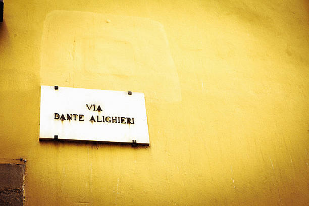 istock Dante Alighieri Street 156593819