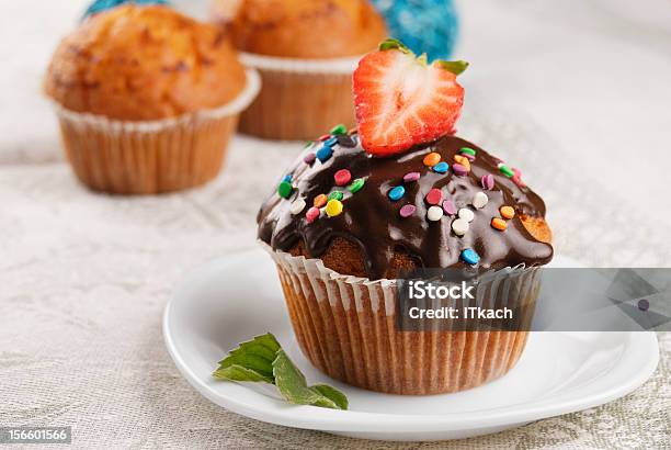 Schokoladenmuffins Stockfoto und mehr Bilder von Braun - Braun, Bunt - Farbton, Cupcake