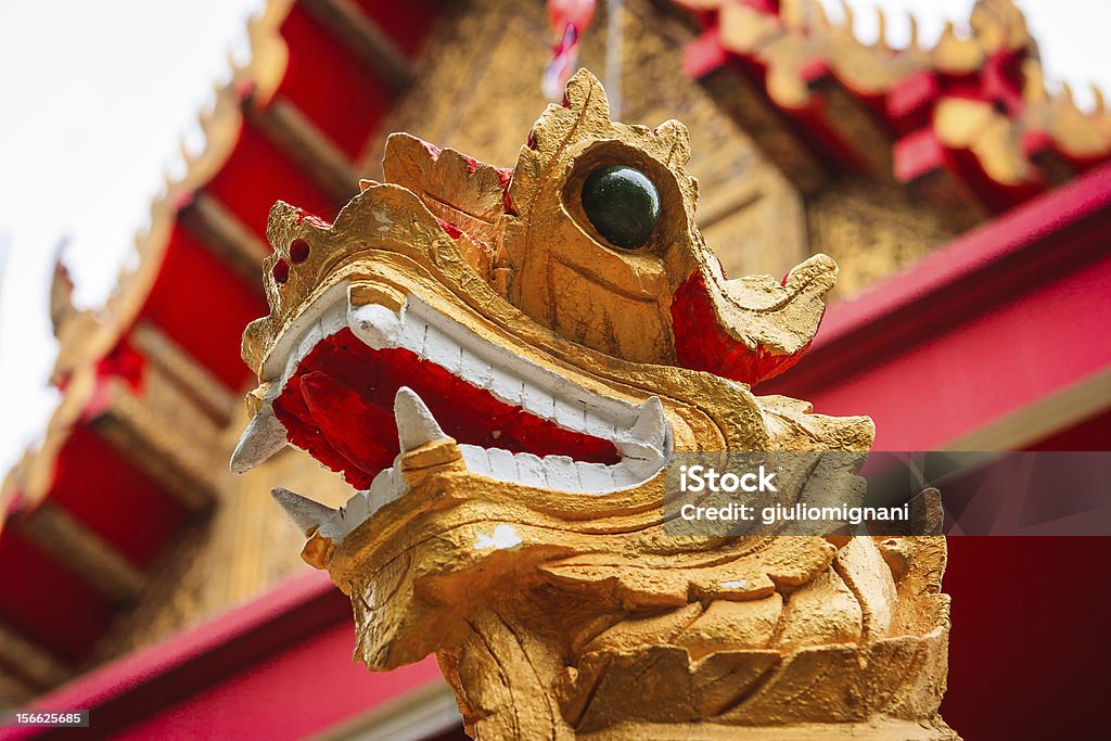 Деревянные Дракон Статуя в Таиланде - Стоковые фото Без людей роялти-фри