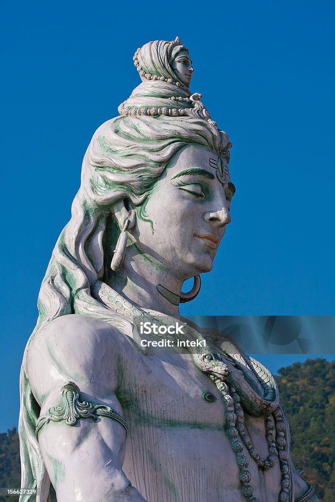 Статуя Шивы в Ришикеш, Индия - Стоковые фото Ришикеш роялти-фри