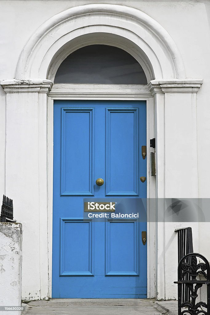 Blue door - Foto de stock de Antigo royalty-free
