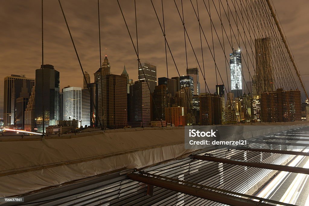 Vue sur le quartier de Lower Manhattan en suivant Coupure de courant du pont de Brooklyn. - Photo de Coupure de courant libre de droits