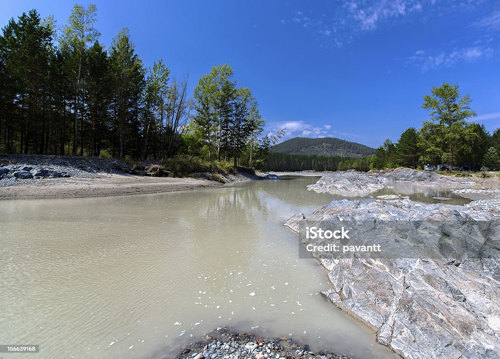 Paesaggio montagna fiume - Foto stock royalty-free di Acqua