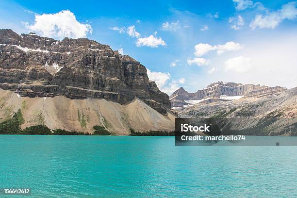 Parque Nacional De Banff Canadá - Fotografias de stock e mais imagens de Alberta - Alberta, Ao Ar Livre, Azul