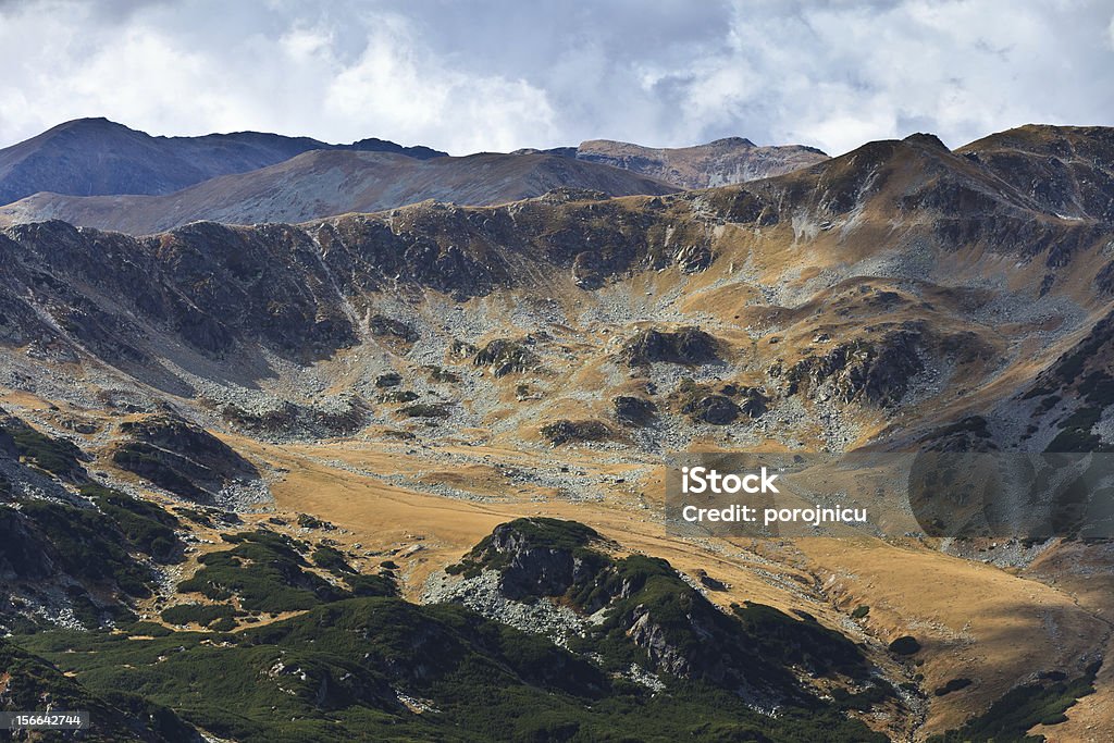 Paisaje de montaña - Foto de stock de Aire libre libre de derechos