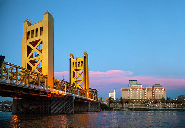 istock Golden Gates drawbridge in Sacramento 156643036