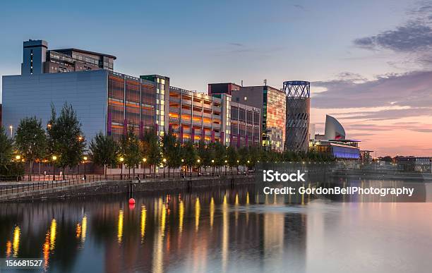 Salford Quays - Fotografie stock e altre immagini di Affari - Affari, Ambientazione esterna, Architettura