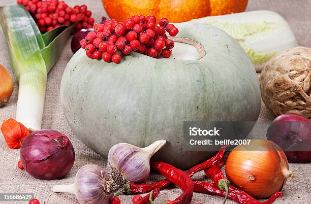 Foto de Legumes e mais fotos de stock de Alface - Alface, Alho, Alimentação Saudável