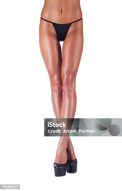Weibliche Beine Stockfoto und mehr Bilder von Begehren - Begehren, Cool und Lässig, Damenunterhose