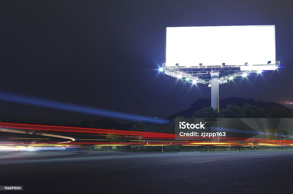 Autos und billboards - Lizenzfrei Leuchtreklame Stock-Foto