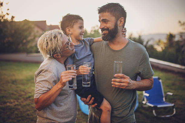istock Family drinking water 1566966075