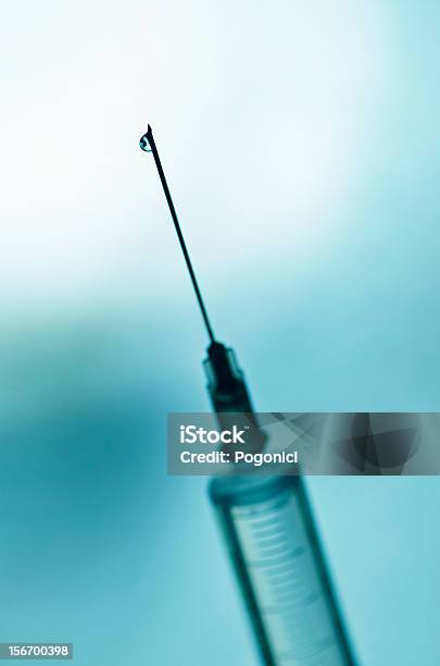 Foto de Seringa E Needle e mais fotos de stock de Anestésico - Anestésico, Fotografia - Imagem, Gota - Líquido