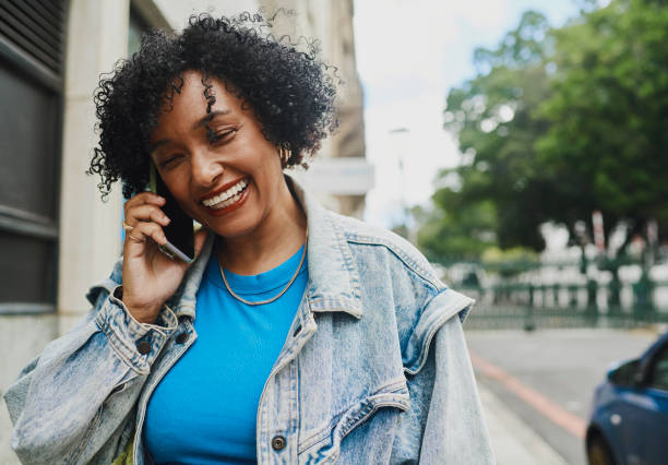 istock its always good talking to you 1567013313