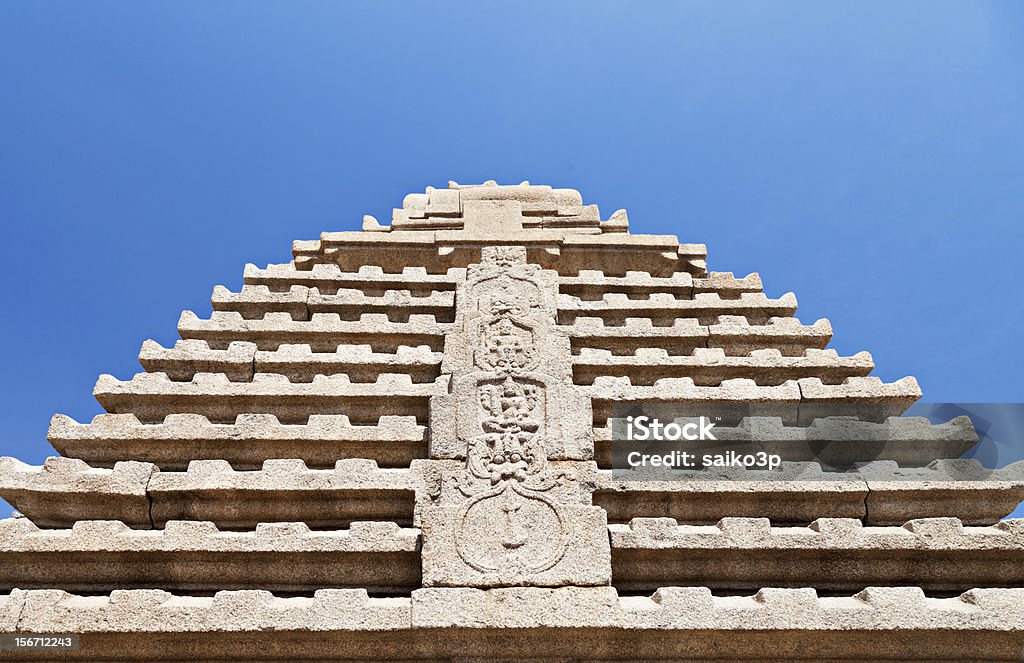 Tempio Virupaksha, Hampi - Foto stock royalty-free di Antico - Condizione