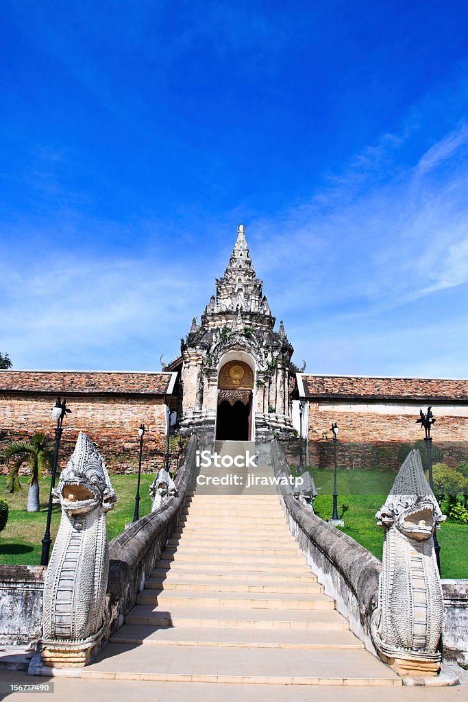 Wat Phra That Lampang Luang. - Foto de stock de Arquitetura royalty-free