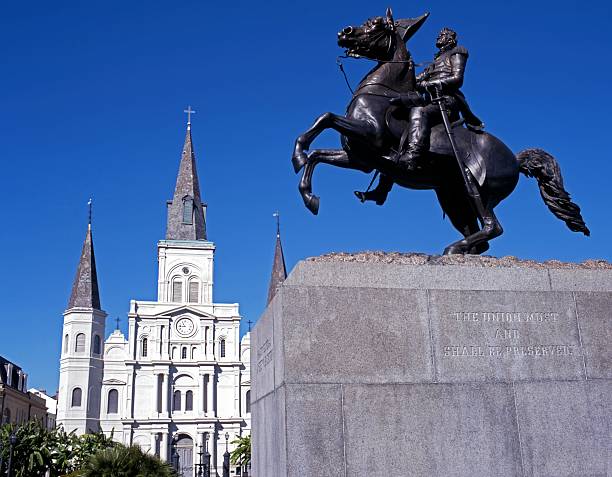 istock Statue and Cathedral, New Orleans, USA. 156722141