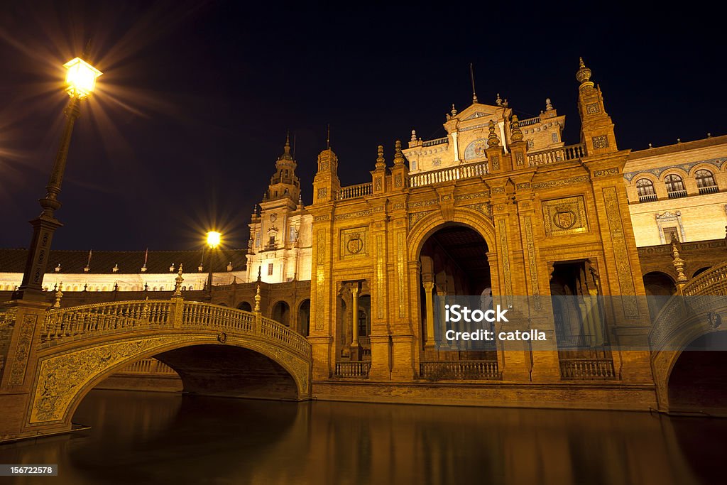 Площадь Plaza Espana в ночное - Стоковые фото Андалусия роялти-фри