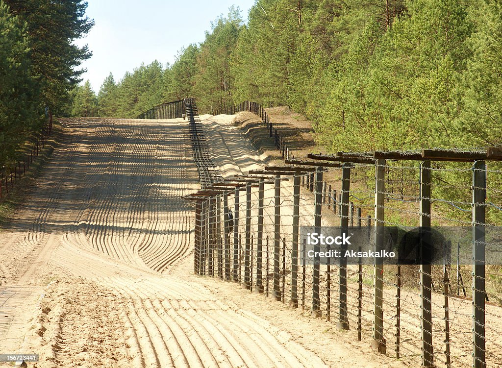 Parte de la frontera estatal - Foto de stock de Barrera de la frontera internacional libre de derechos