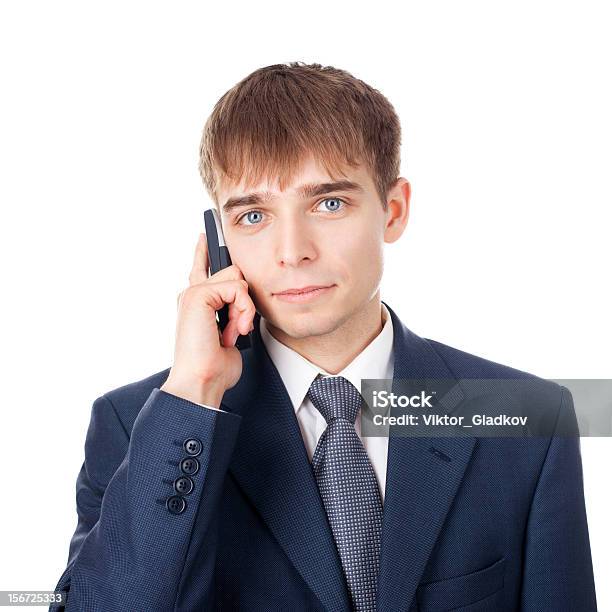 Closeup Retrato De Um Empresário Com Telefone Móvel - Fotografias de stock e mais imagens de A usar um telefone