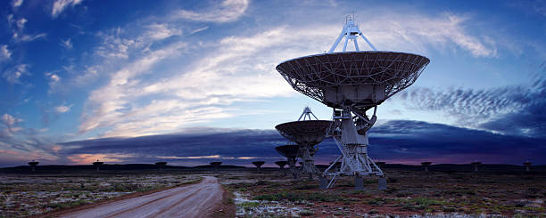 XL satellite dish twilight giant radio telescope satellite dishes at twilight, panoramic frame (XL) radio telescope stock pictures, royalty-free photos & images