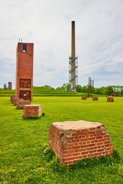 The monument was built to commemorate the foundation of Bulgarian Communist Party