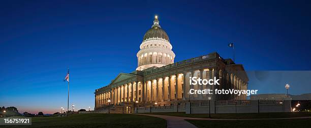 Capitol Crepuscolo Panorama Salt Lake City Utah - Fotografie stock e altre immagini di Governo - Governo, Sede dell'assemblea legislativa di stato, Notte