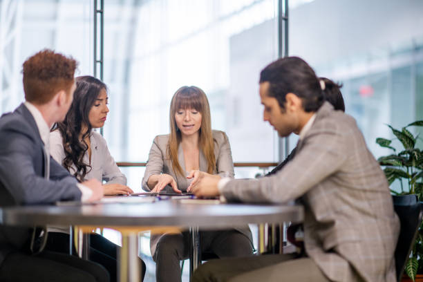 istock Small Business Meeting 1567572172